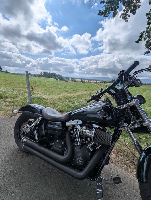 Harley-Davidson Dyna Wide Glide [2013r.] [103 cale] [CarPlay]