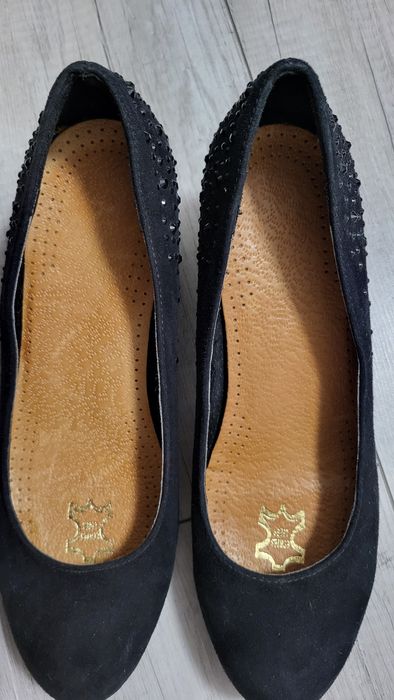 Buty damskie na koturnie roz 40