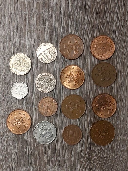 Moedas estrangeiras.