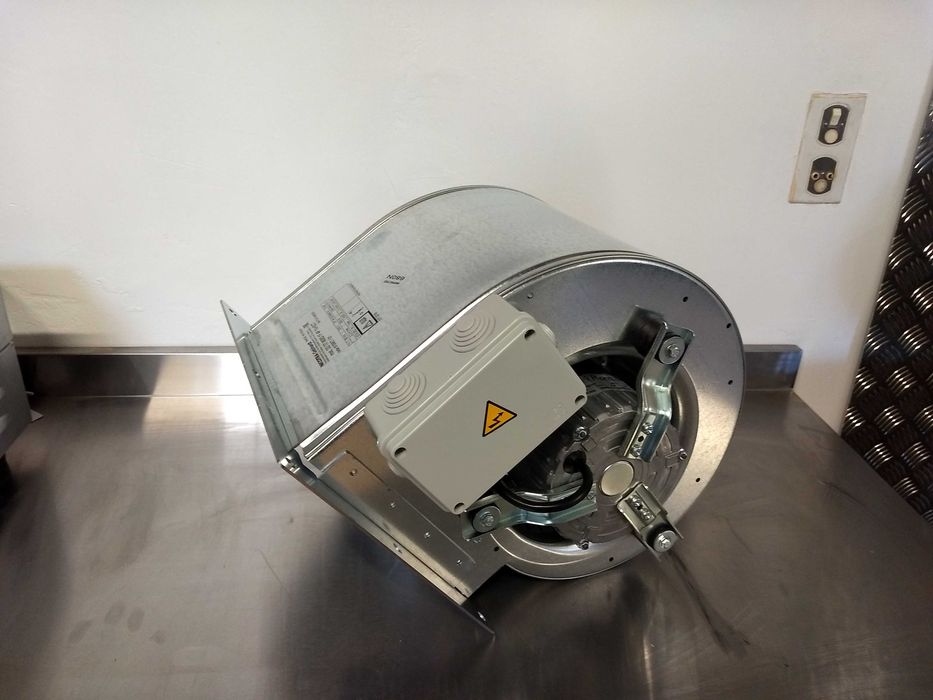 Motor DD7/7 – Potência e Eficiência para Cozinhas Profissionais