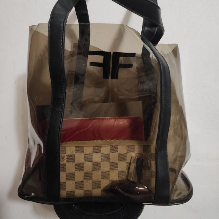 Transparentna torba na zakupy