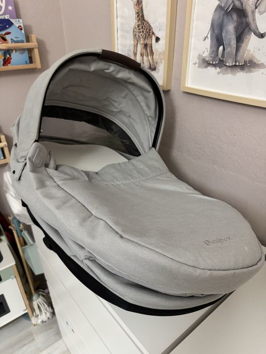 Cybex balios S semi-novo