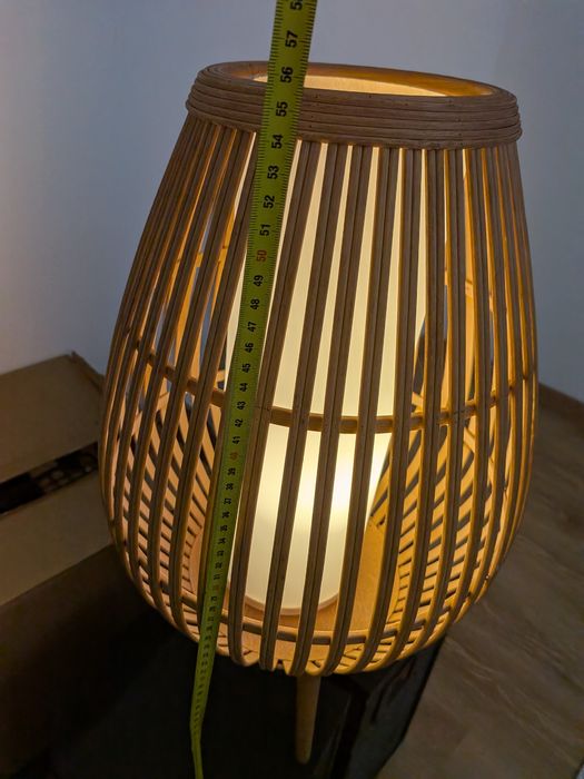 Candeeiro de chão ou móvel