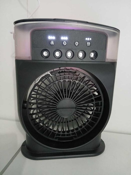 Ventoinha de Pulverização Portátil a Água ou Gelo