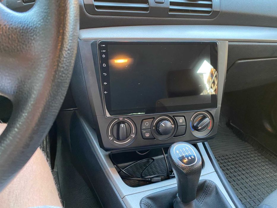 (NOVO) Rádio 2DIN 9" • BMW Serie 1 (E81 E82 E87 E88) • Android 4+64GB