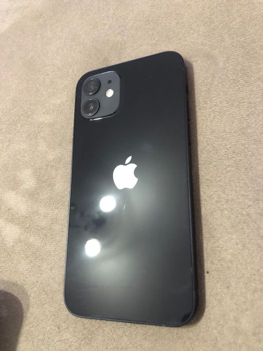 iPhone 12 64gb в дуже доброму стані