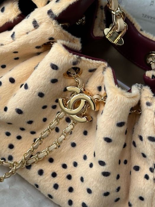 Chanel сумка плями леопард