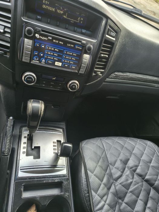 Mitsubishi Pajero Wagon 2007 VIN JMBLYV97W7J001865 фото оголошення 8 з 24