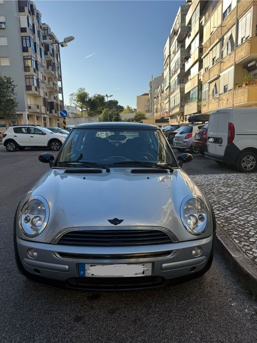 Mini Cooper One R50 Loures • OLX.pt