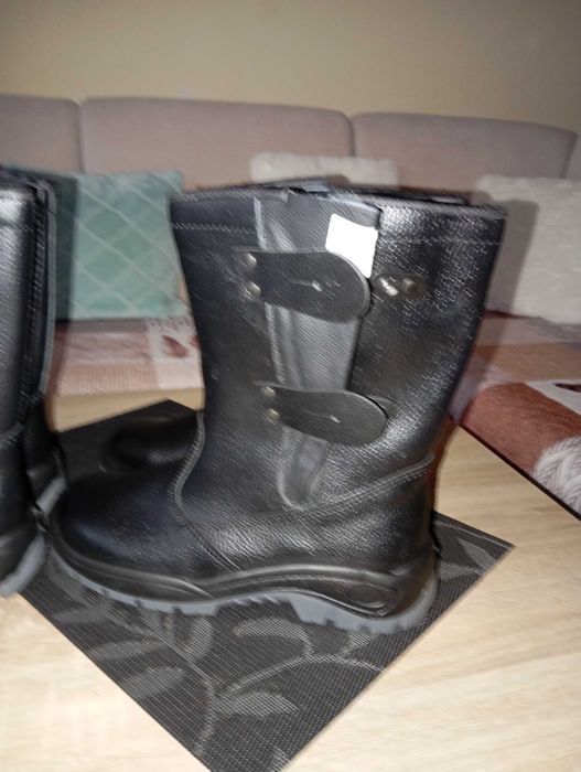 buty robocze wysokie ocieplane