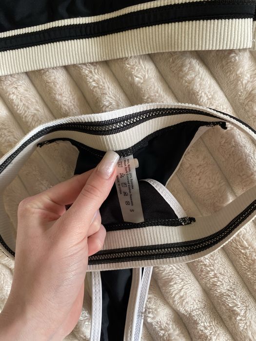 Купальник чорний