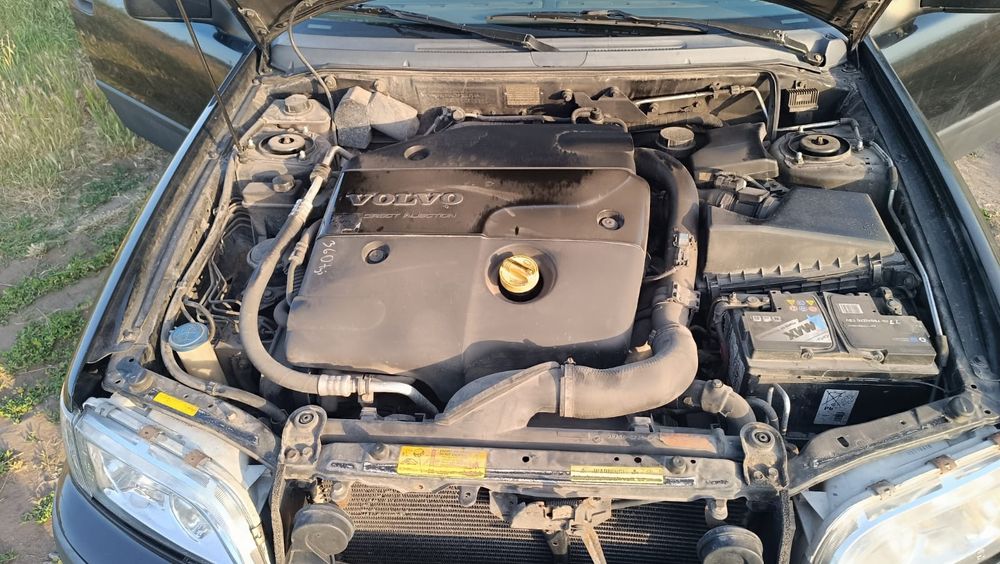 Продам VOLVO V 40
