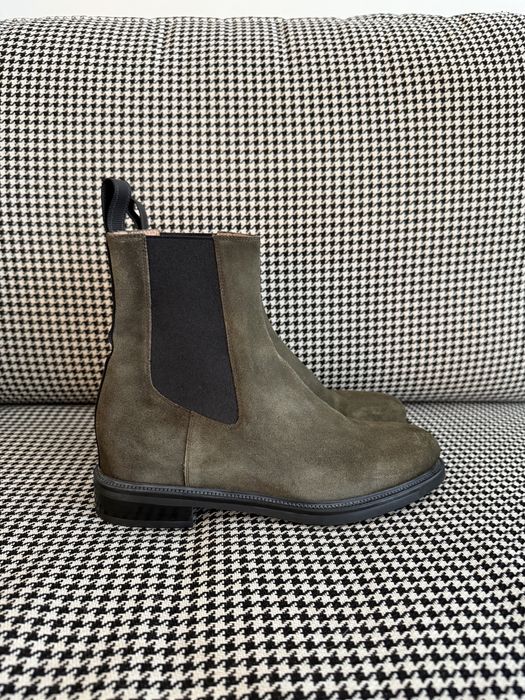 Santoni оригінал Італія замшеві чоботи ботинки челсі зелені хакі