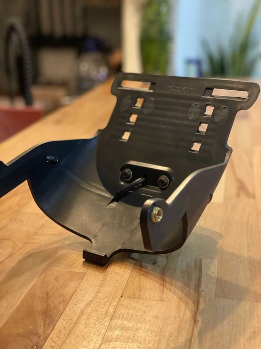 Harley Davidson 48 Suporte matrícula original