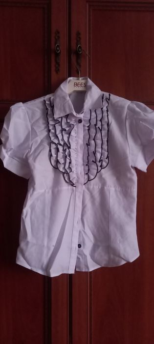 Речі для дівчинки