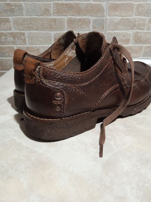 Туфлі шкіряні 42 розмір Clarks