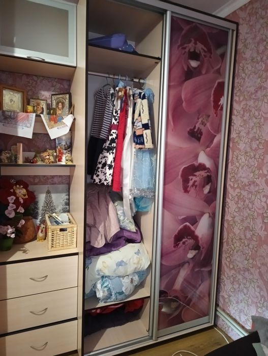 Шафа купе в гарному стані