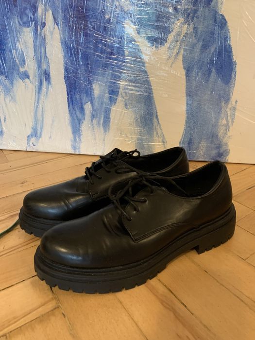 Шкіряні черевики дербі