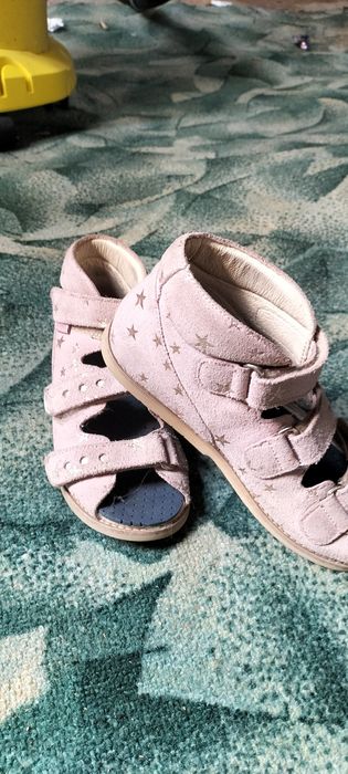 Buty korekcyjne Amelka