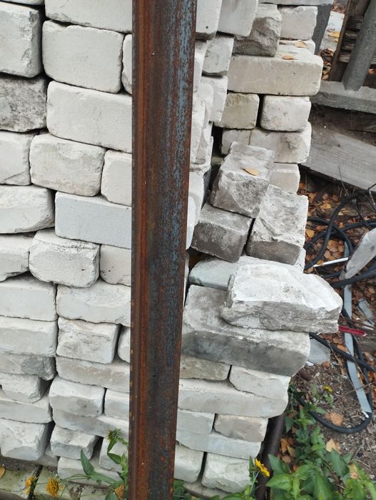 Угалок  уголок металлический