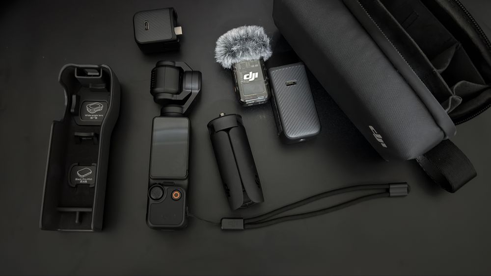 DJI Osmo Pocket 3 COMBO