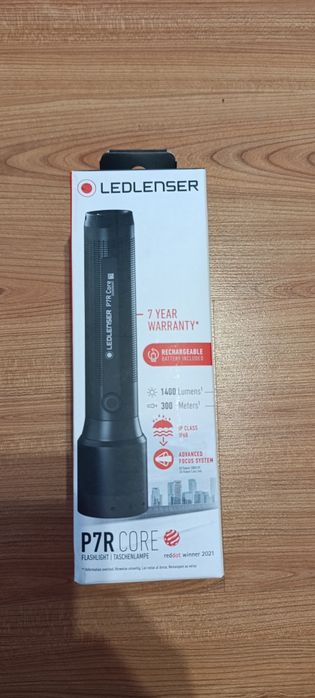Продається ручний акумуляторний ліхтар Ledlenser P7R Core