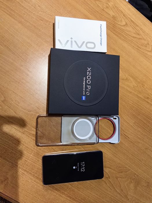 VIVO x200 pro gwarancja 09.2027 możliwa zmiana