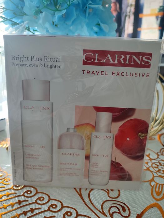 Clarins Bright Plus Ritual Travel Exclusive rozjaśnianie przebarwienia ...