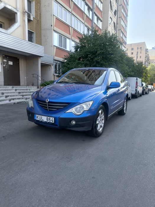 Продам Ssang Yong Action 2.0 4wd