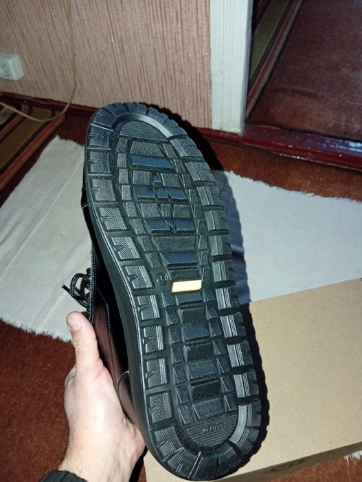 Ортопедичне взуття. Ботинки зимові.