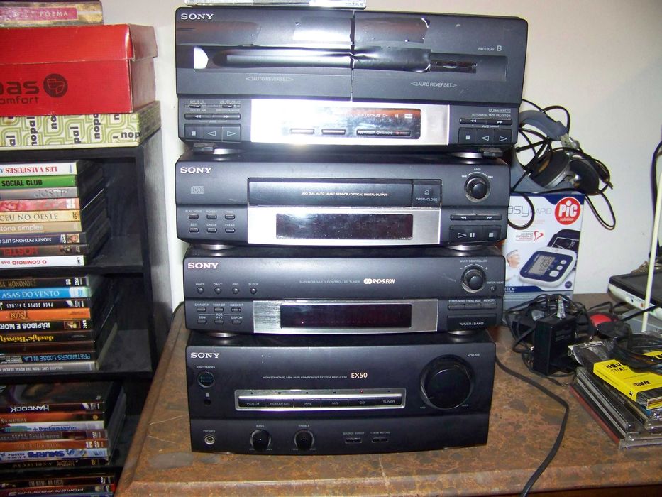 MIDI SONY EX 50 – Amplifier and CDs OK – No Speakers64409251749378121