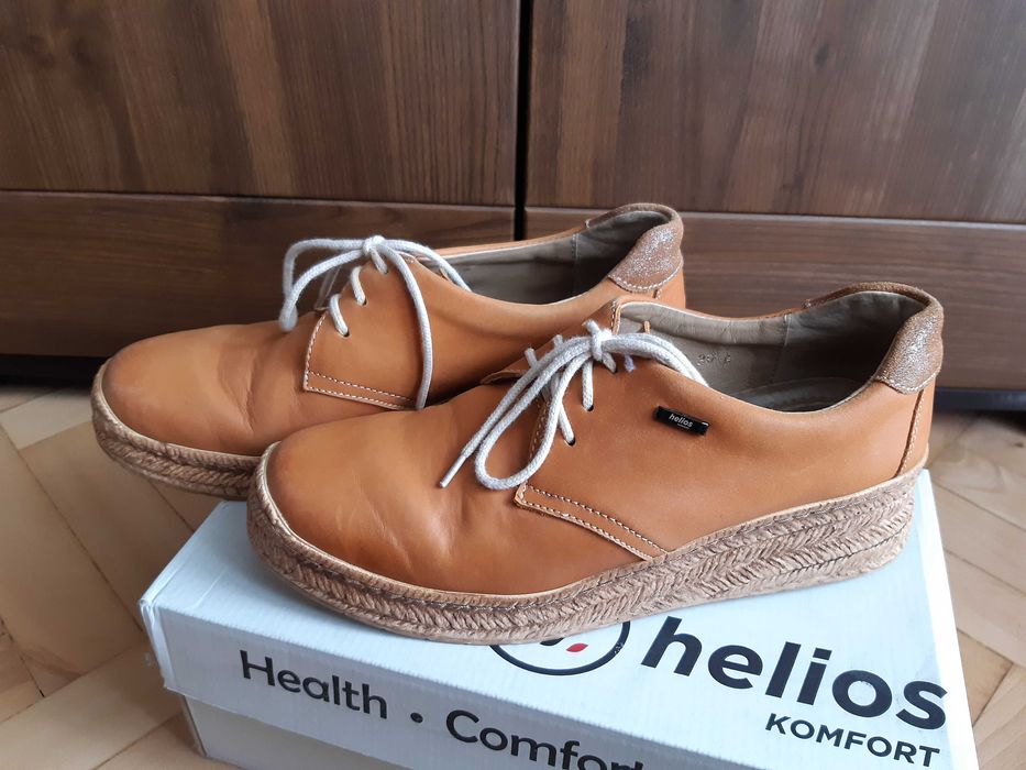 Bardzo wygodne buty damskie HELIOS, rozm. 39