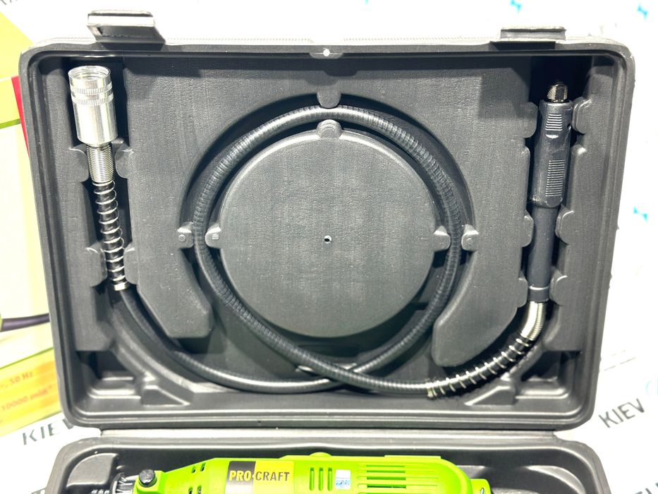 Гравер ProCraft PG400 (кулачковый патрон, гибкий вал, струбцина, набор в кейсе) Особенность гравера что он с патроном, а не цанговая система