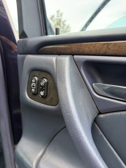 Mercedes Benz E200 CDI avantgarde