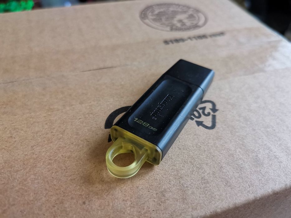 Pendrive 128GB Kingston