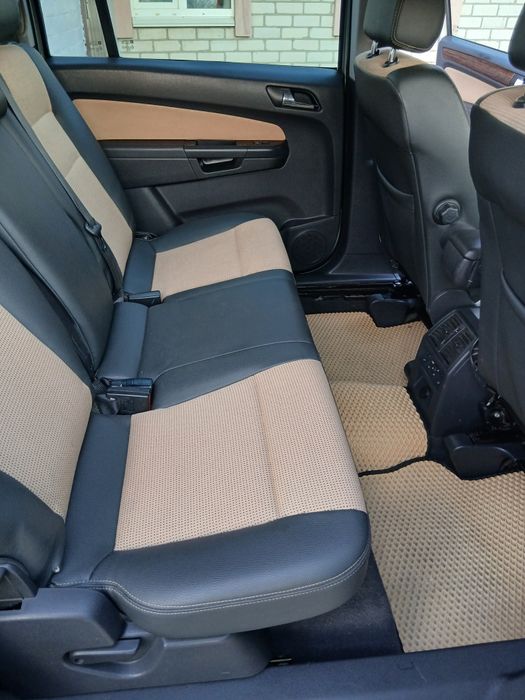 власне авто 2,5р в Україні. Автівка після Т.О.