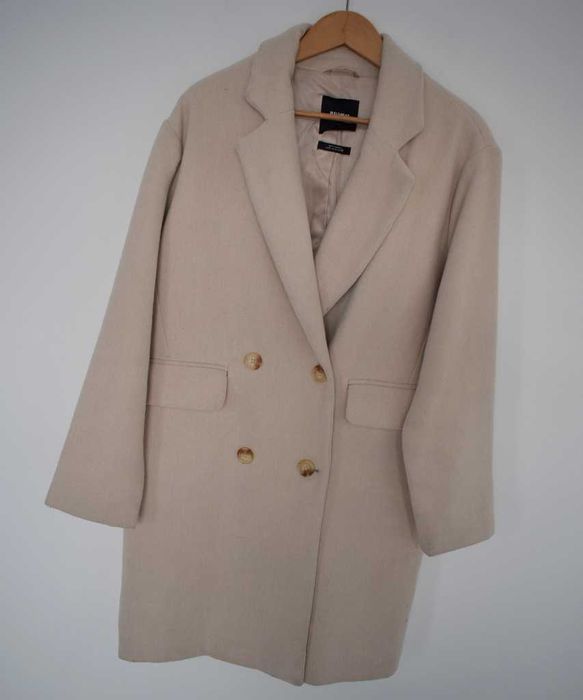 Pull & Bear płaszcz wiosenny ecri 36 s