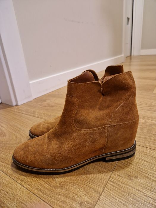 Botki Carini zamszowe camel r. 38 krótkie nowe