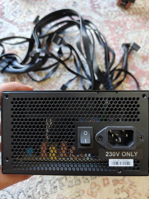Fonte de Alimentação Nox Urano VX650W