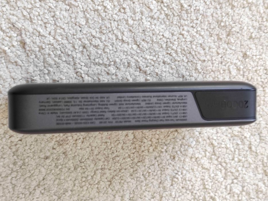 Ugreen PB720 powerbank 20 000 mah PD 100W USB-C