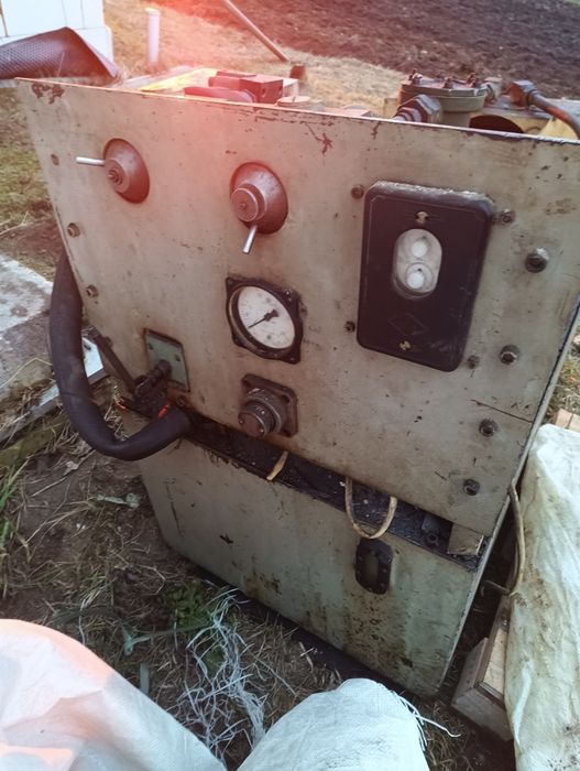 Маслостанція .Гідростанція .Станція ерозійного станка