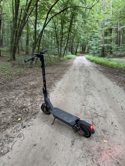 Електросамокат Segway Ninebot MAX G2 E ПРОШИТИЙ НА 50км/год