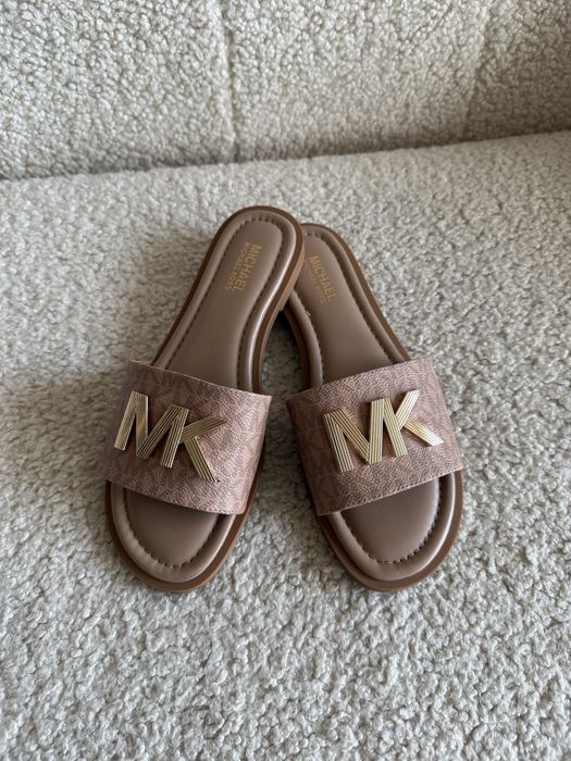 Шльопанці тапочки Michael Kors 36,37,39p