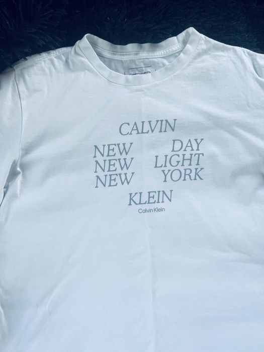 Нова футболка Calvin Klein
