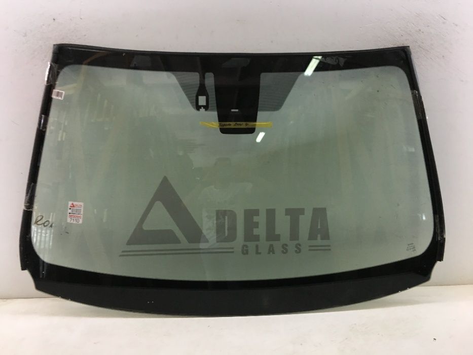 Автоскло на Toyota Camry CH-R Rav-4 LandCruiser Avalon Prius Avensis