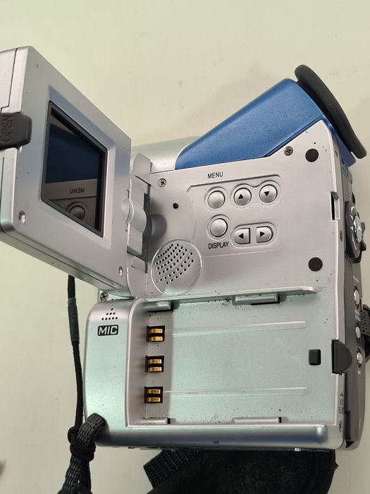 Видеокамера Tec DV7000