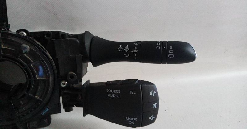 Conjunto / manetes de luzes e limpa vidros RENAULT Megane IV (B9A/M_)