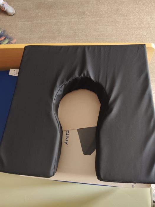 Almofada anti escaras com buraco