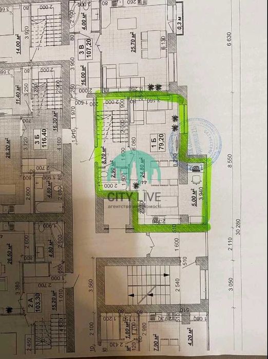 Дворівнева 2 кімнатна квартира з ТЕРАСОЮ в центрі міста(60)