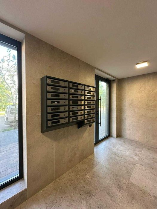 Продається 1-но кімнатна квартира  у клубному будинку - 52 м².  Єоселя